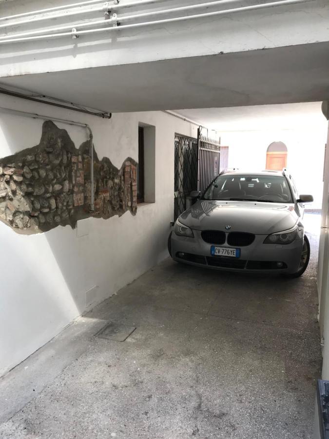 Appartement Che Piacere! Udine In Centro Col Posto Auto Extérieur photo